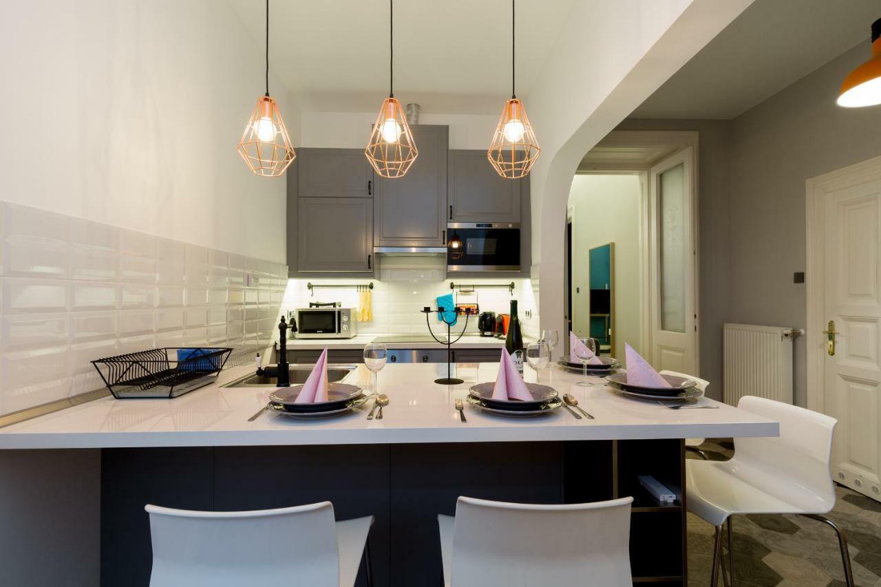 Luxury Twin 1-Bedroom In Kazinczy Street Budapest Extérieur photo